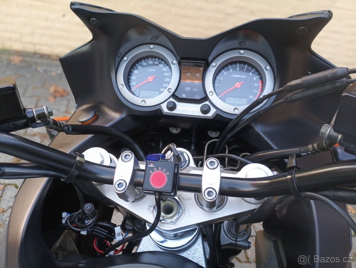 Suzuki DL1000 V-Strom - 5