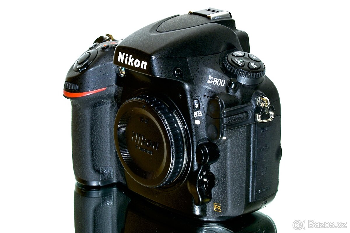 Nikon D800 nafoceno 15 tis expozic, komplet balení - 5