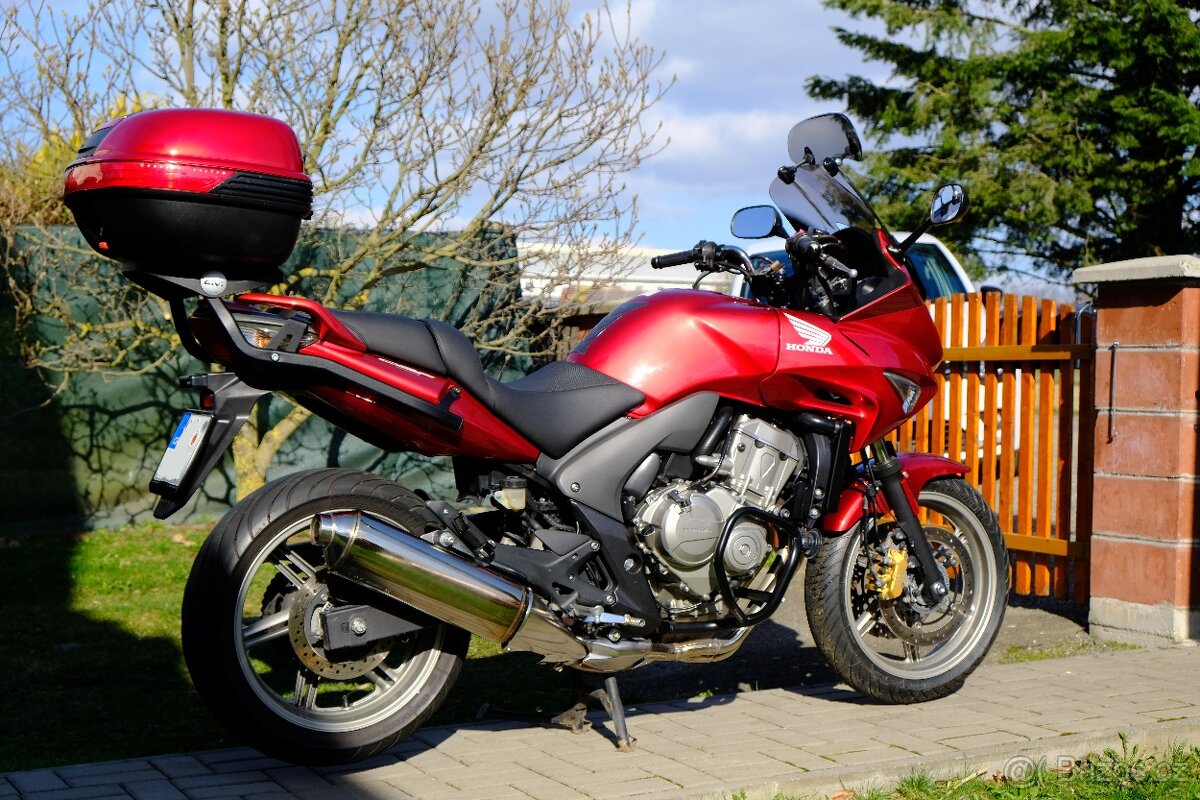 Hondu CBF600S, 24 kW v TP - 5