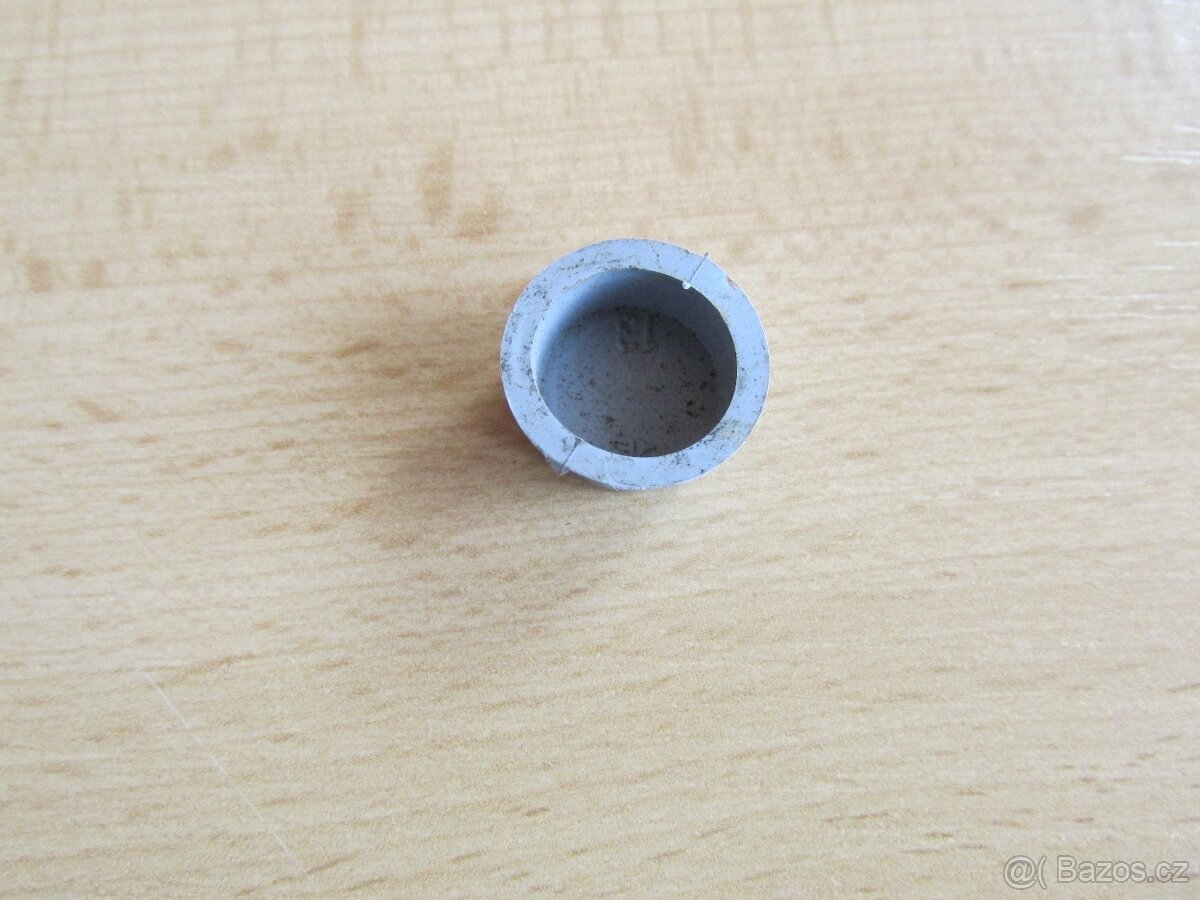 GUMOVÁ PODLOŽKA - 34 x 8 KRYTKA ŠROUBU d 14 mm - 5