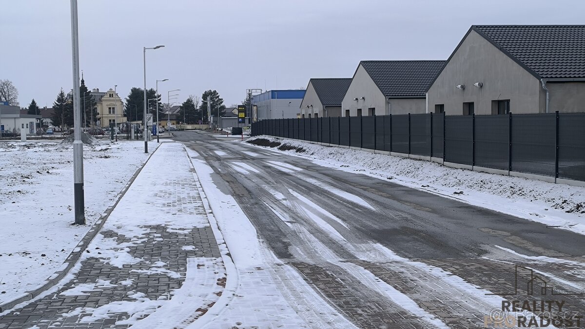 prodej lukrativního pozemku Uničov - 5