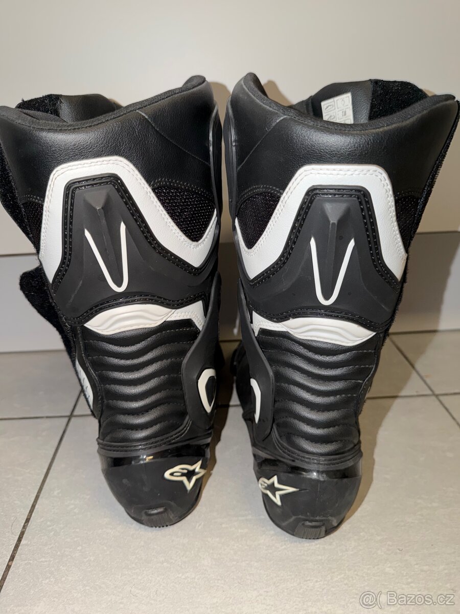 Prodám výbavu (helma, boty, zámek, batohy (dohoda)) - 5