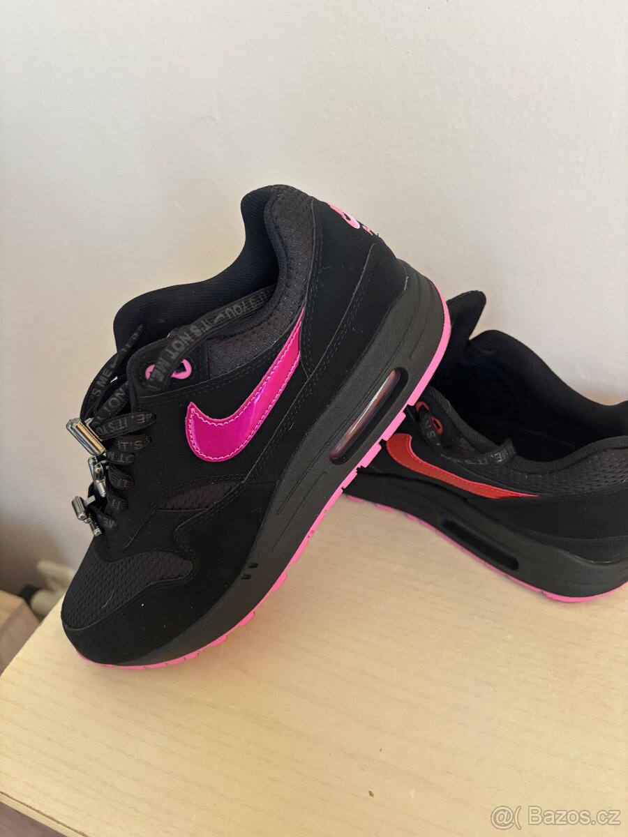 Nike Air Max 1 PRM Valentine's Day Black - 5