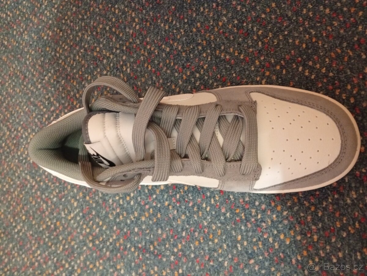 ORIGINÁLNÍ BOTY NIKE DUNK LOW RETRO SE 44 - 5