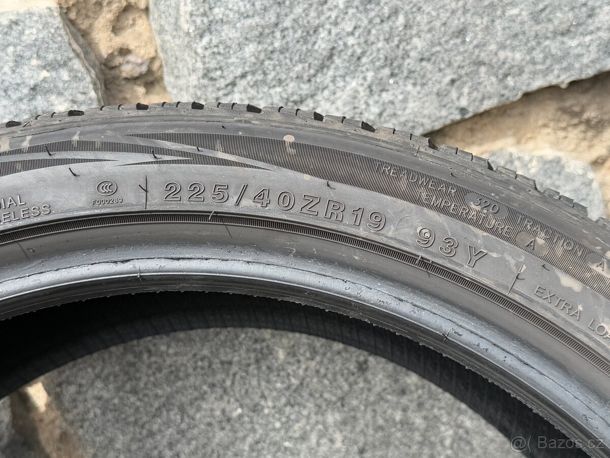celoroční pneumatiky 225/40 R19 Tracmax - 5