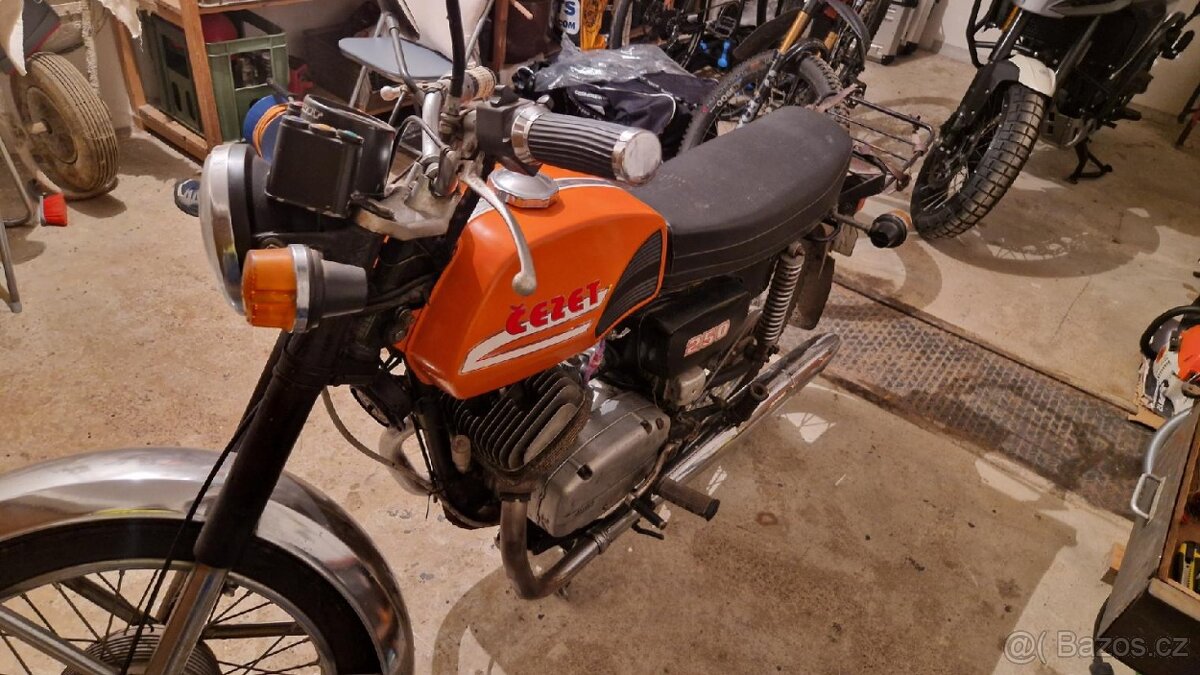 ČZ 250/471 - 5