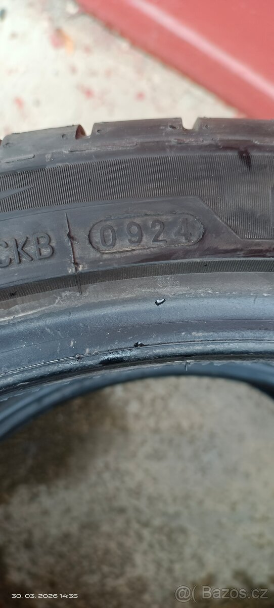 Prodám 4x letní 235/35R19 - 5