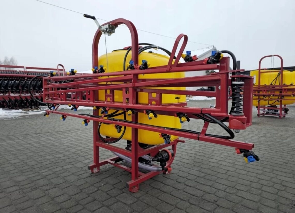 Postřikovač na traktor Strumyk - 5