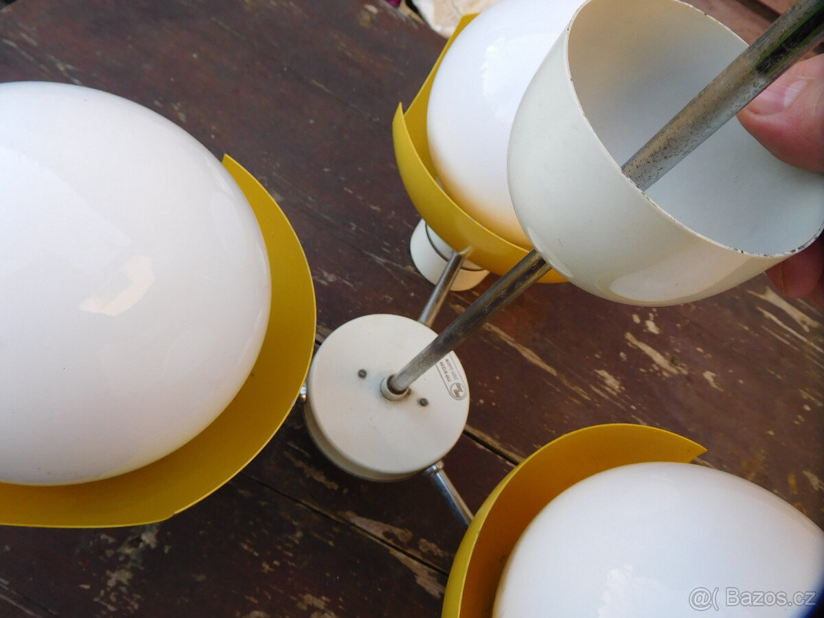 LUSTR NAPAKO - TYP 81339 - BRUSEL - 5