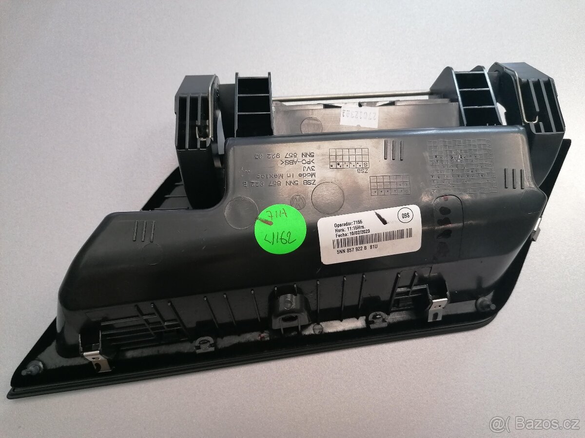 Odkládací schránka/přihrádka VW Tiguan - 5