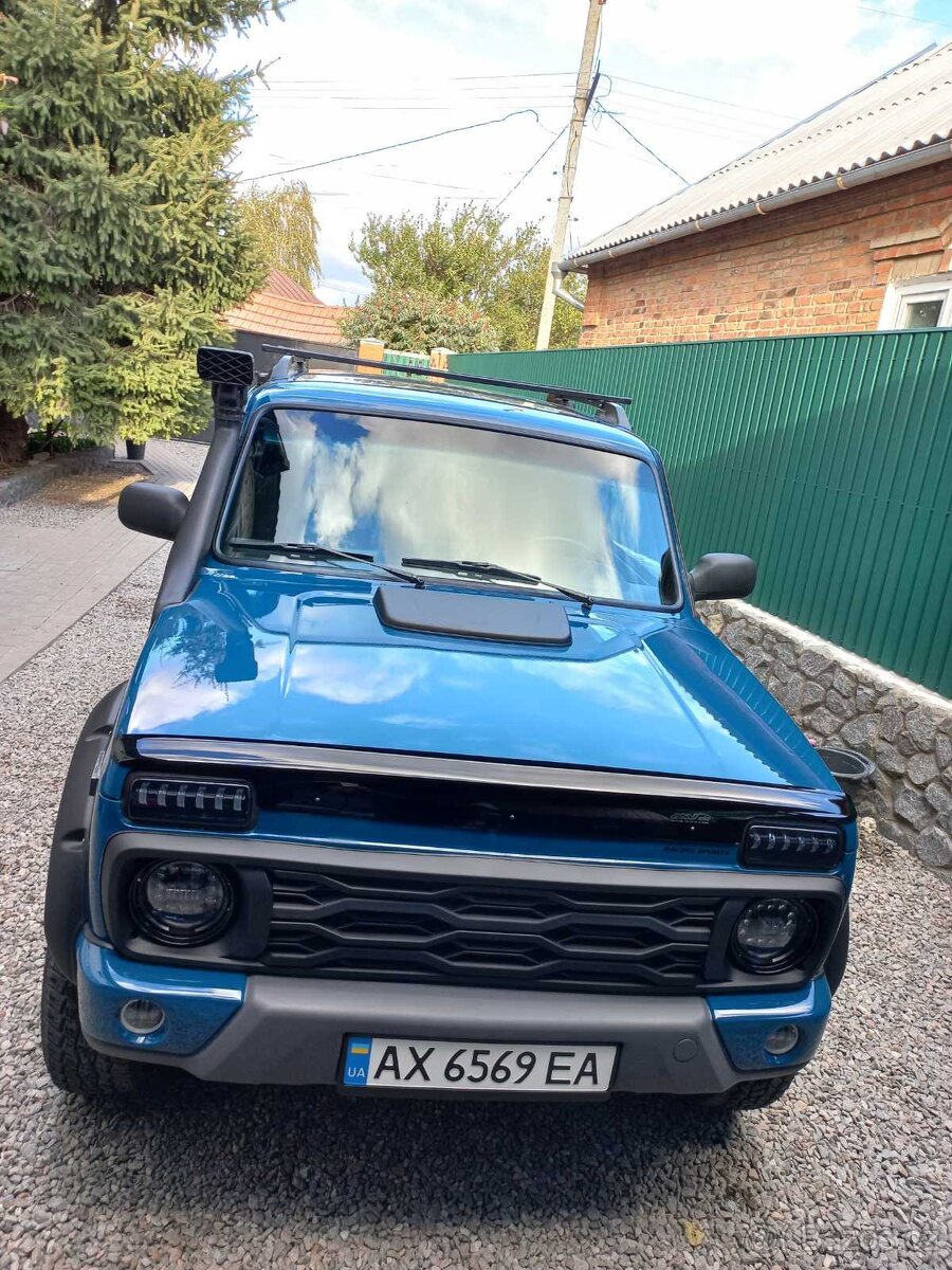 Lada Niva 4x4 URBAN/BRONTO - 5