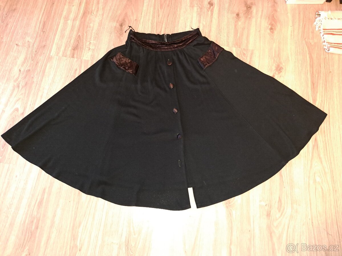 DÁMSKÉ OBLEČENÍ - 15 KS - 5