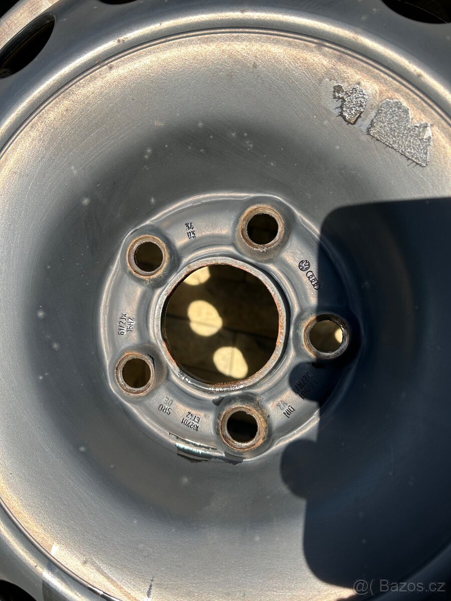 Plechová kola s pneu 205/55 r16 - 5