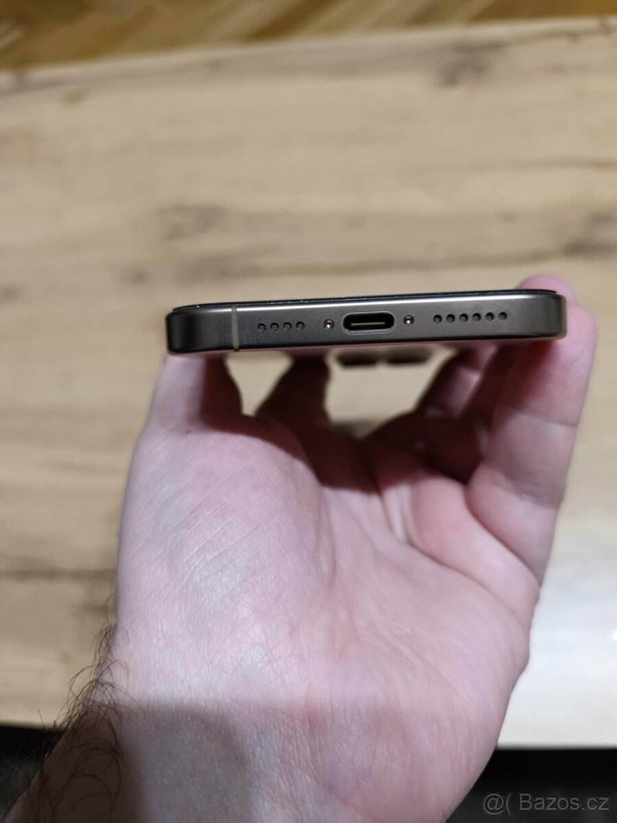 IPhone 16 Pro Max 256GB Desert Titanium - 5