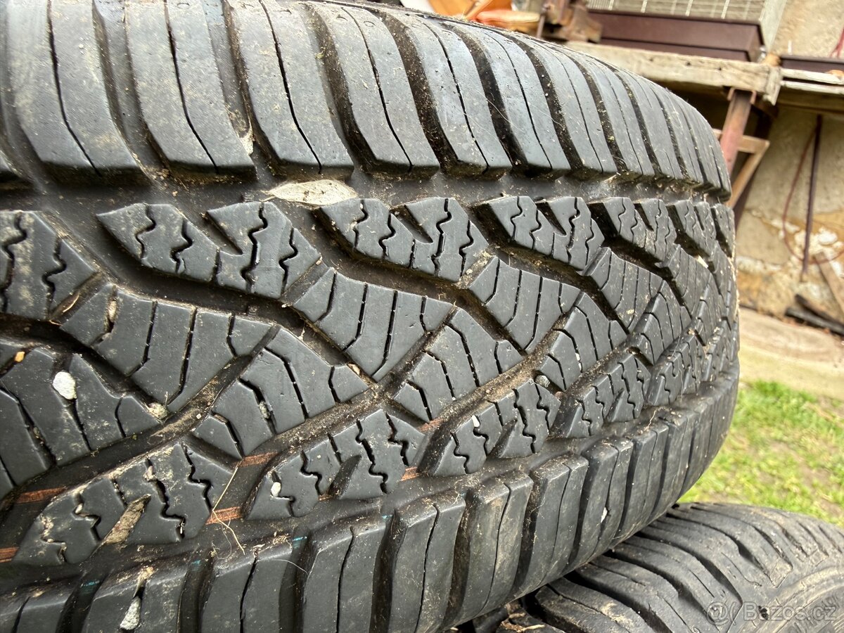 Pneumatiky celoroční Barum 175/ 65 R14 - 5