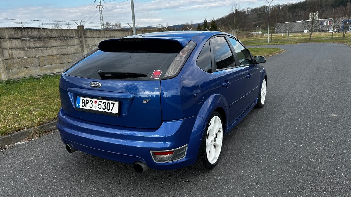 FORD FOCUS 2.5 ST - 5