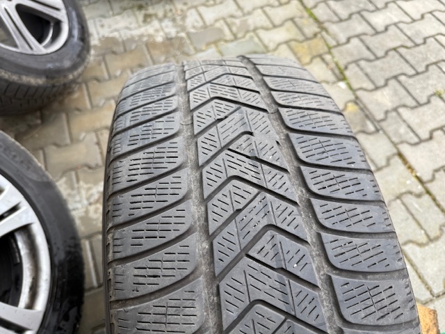 Alu koa sada zimní Audi Q7 apod.disk 8,5x19 H2 ET 30 - 5