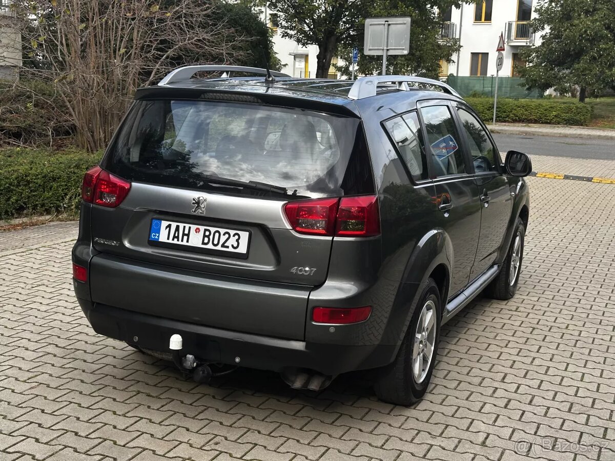 Peugeot 4007 2.2 HDi 4x4 SUV 7 míst Kůže Navi Tažné 2 tuny - 5