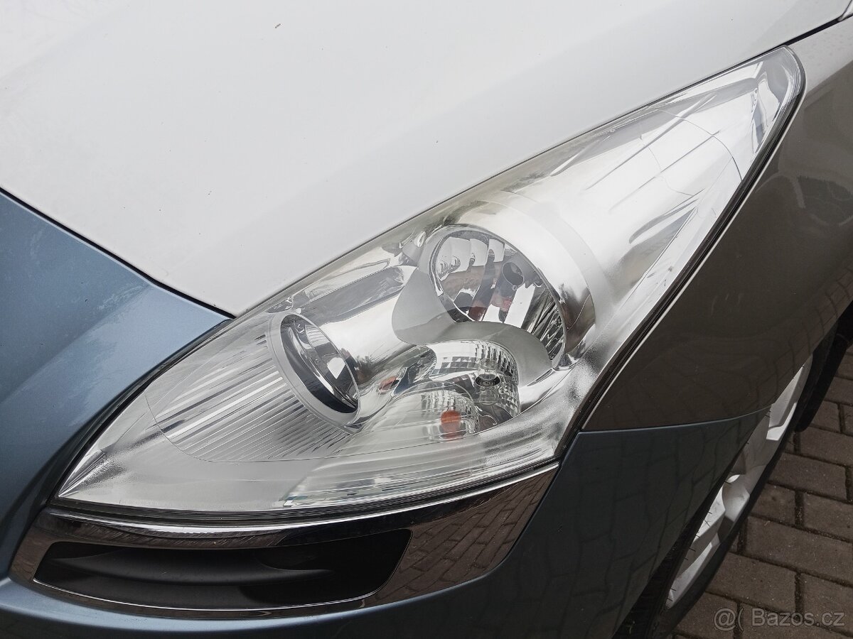 Peugeot 5008 2.0Hdi 110kw 2014, Nová STK do 12/2027 - 5