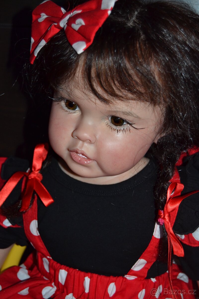Prodám velkou sedící reborn holčičku z kitu Cressida - 5
