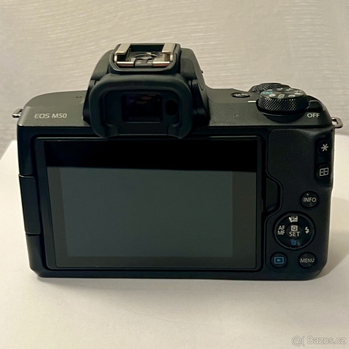 Canon EOS M50 + setový objektiv - 5