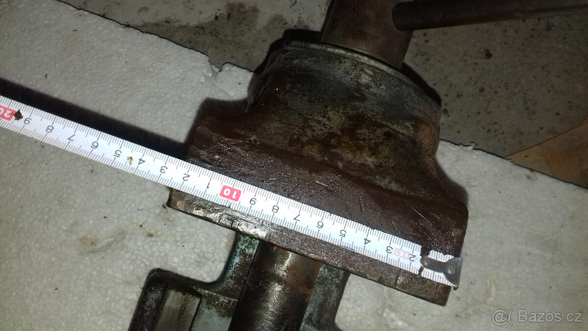 Paralelní svěrák 122,5x190 mm - 5