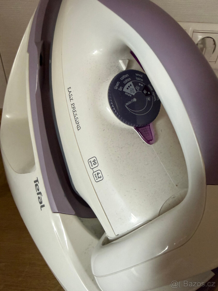 Žehlička - Parní generátor Tefal Easy Pressing GV5221 - 5