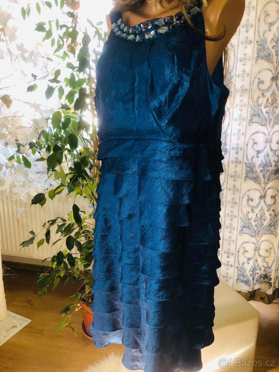 plesovesaty# spolecenske# maturitni# smaragdove# XL/XXL - 5