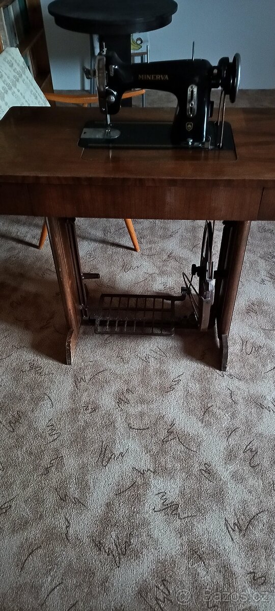 Šicí stroj - 5