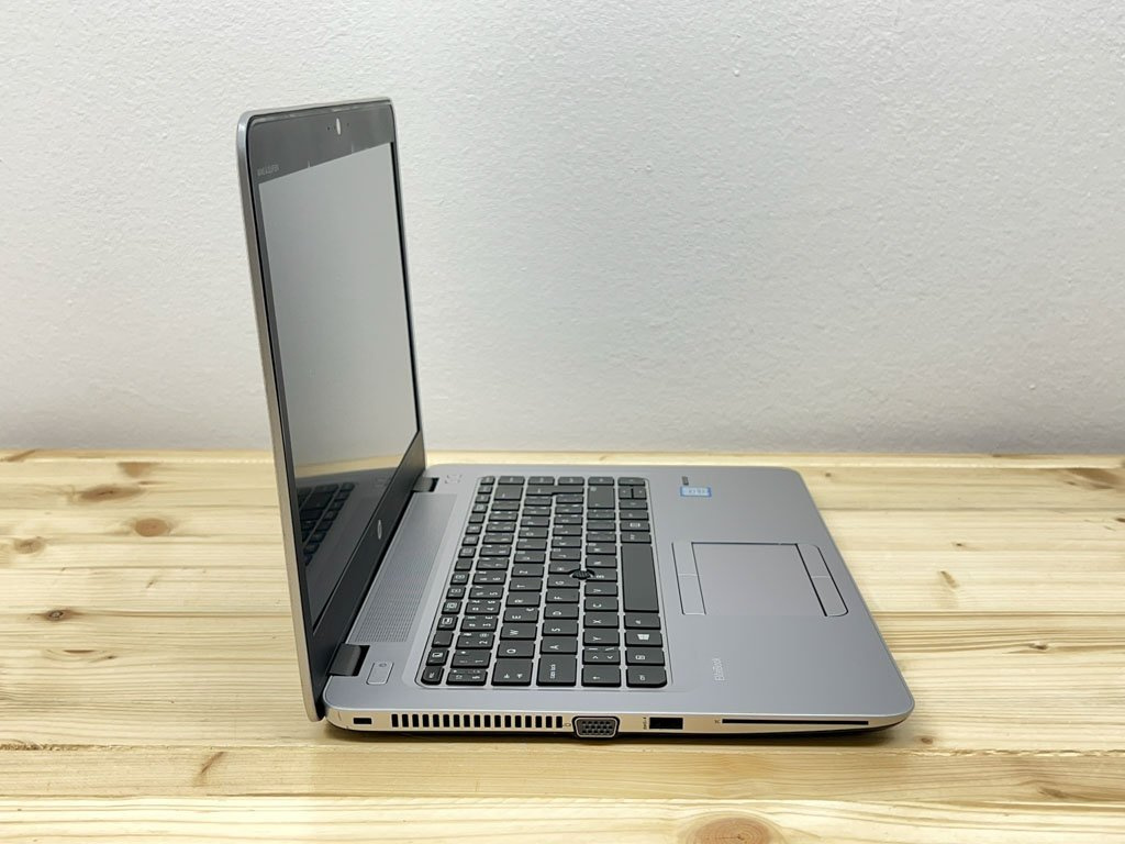 HP EliteBook i5, 8 GB DDR4, SSD 256Gb, WIN11, podsv. klav. - 5