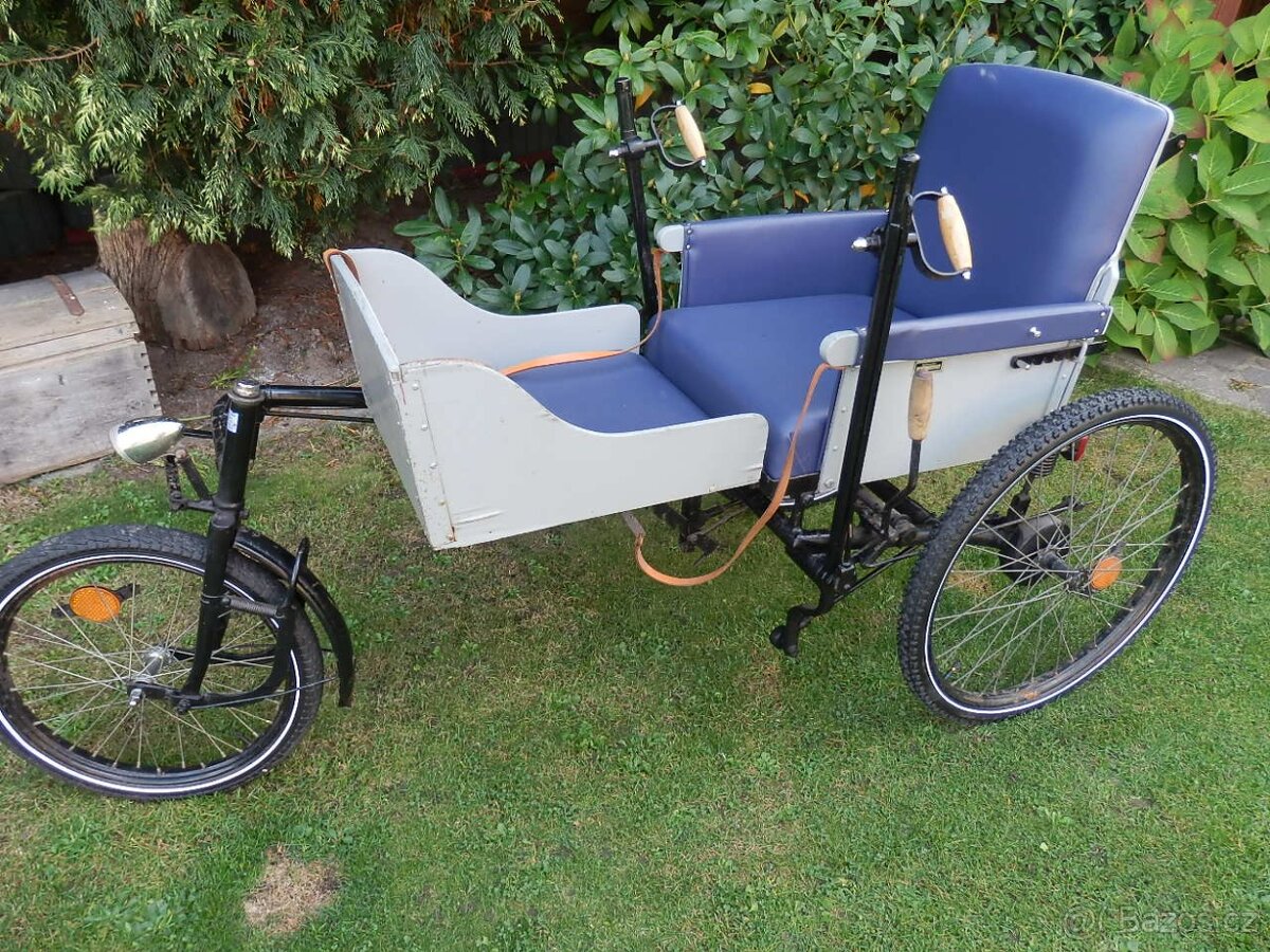 Stará invalidní tříkolka č. 1 - 5