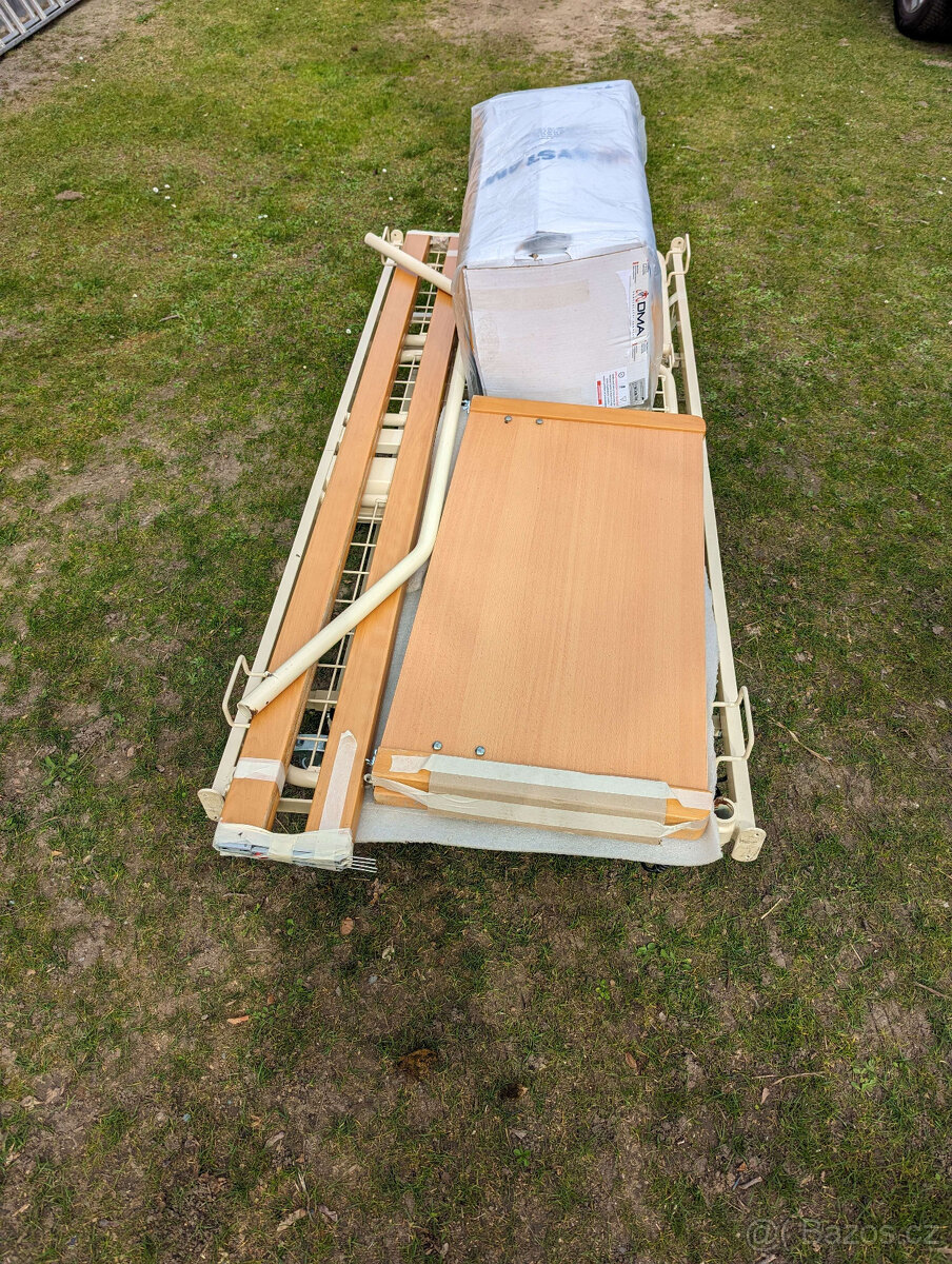 Elektricky polohovatelné pojízdné lůžko - 5