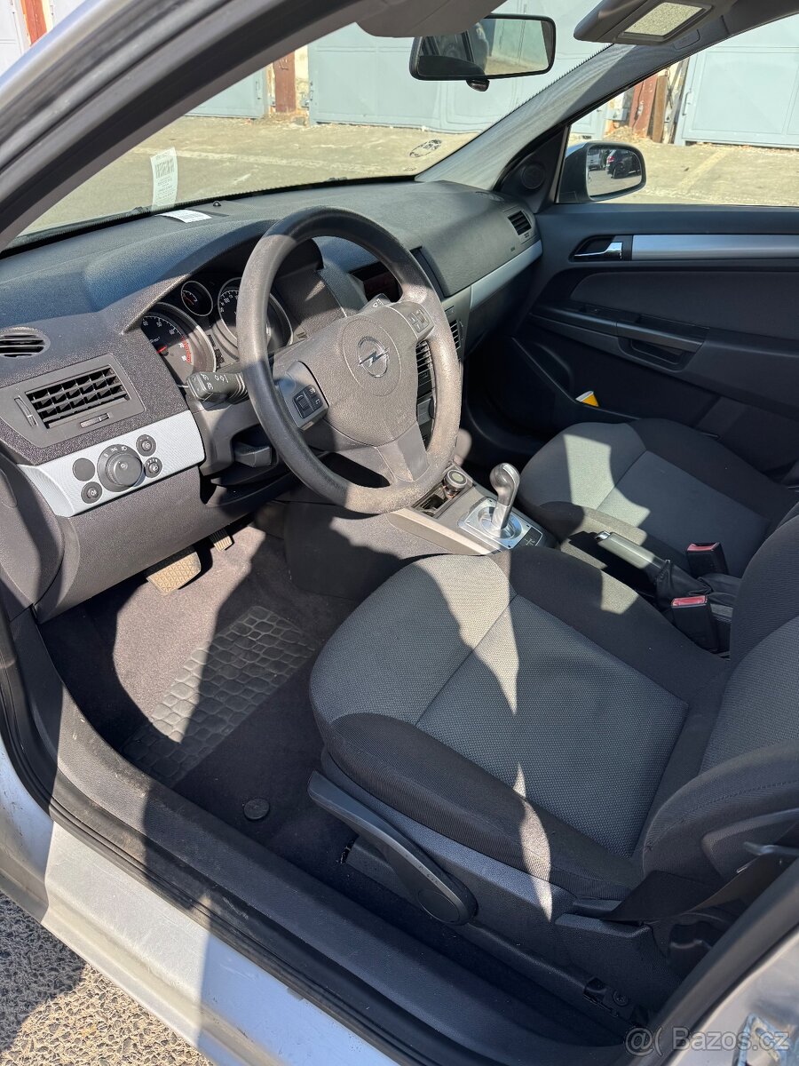 Opel Astra 1.6 benzin - 5