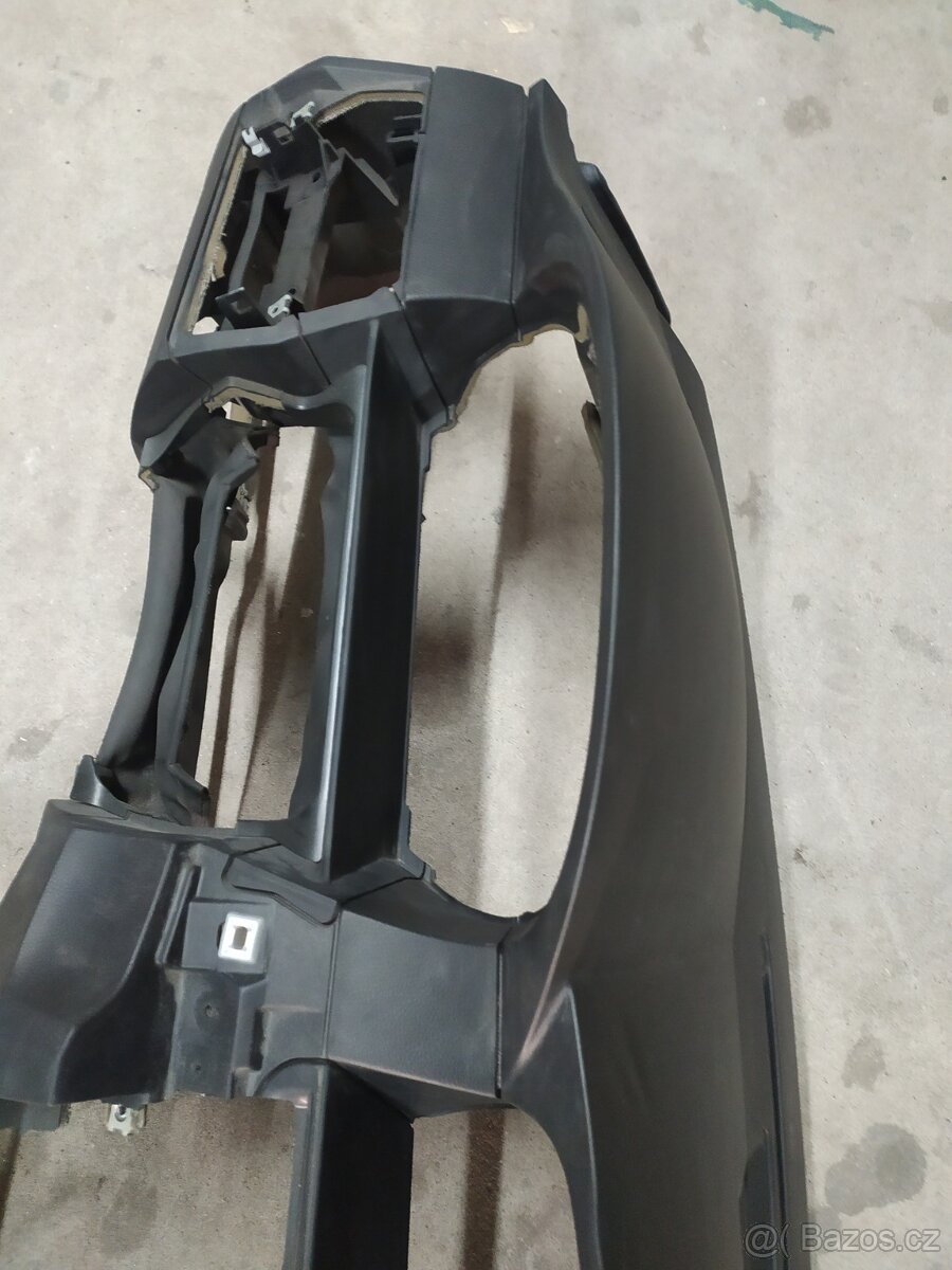 BMW E60/E61 palubní deska z 535d 200kw - 5