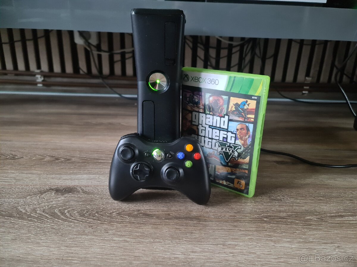 GTA 5 s mapou a návodem xbox 360 - 5