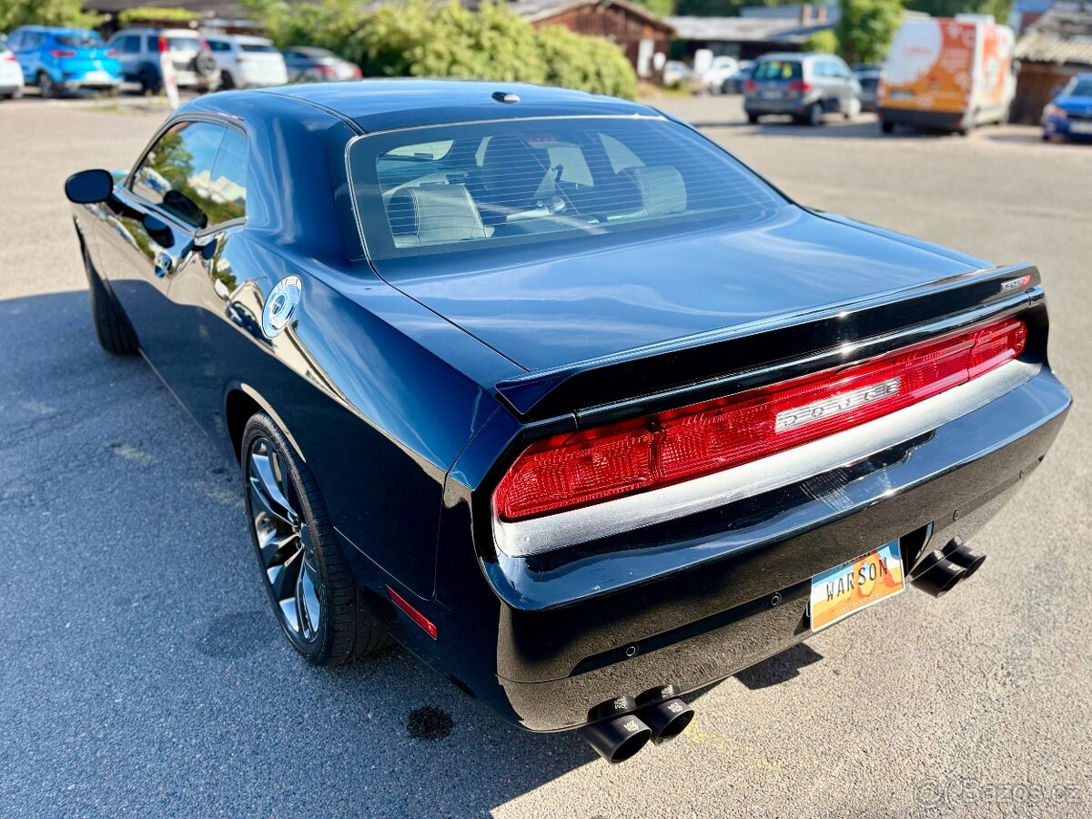 2013 Dodge Challenger SRT8 | MANUÁL | 74.000km | 392 HEMI - 5