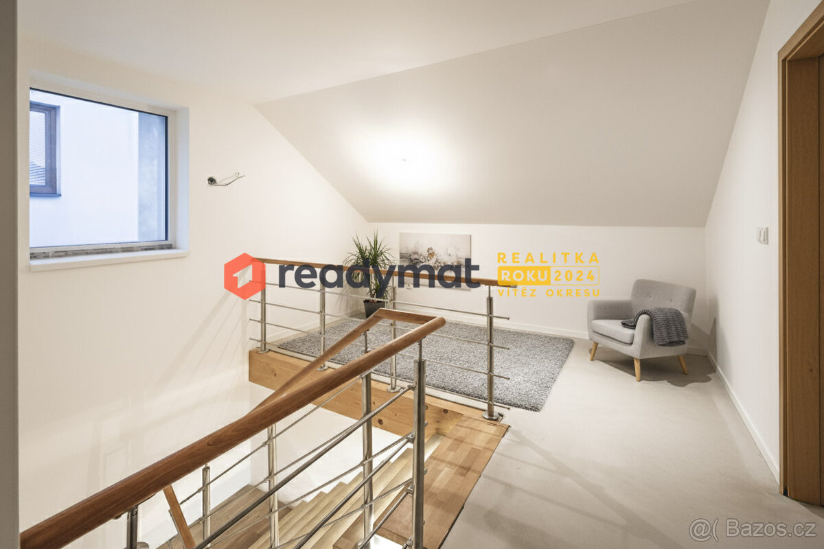 Prodej luxusního rodinného domu 4+kk s terasou v Hodoníně - 5