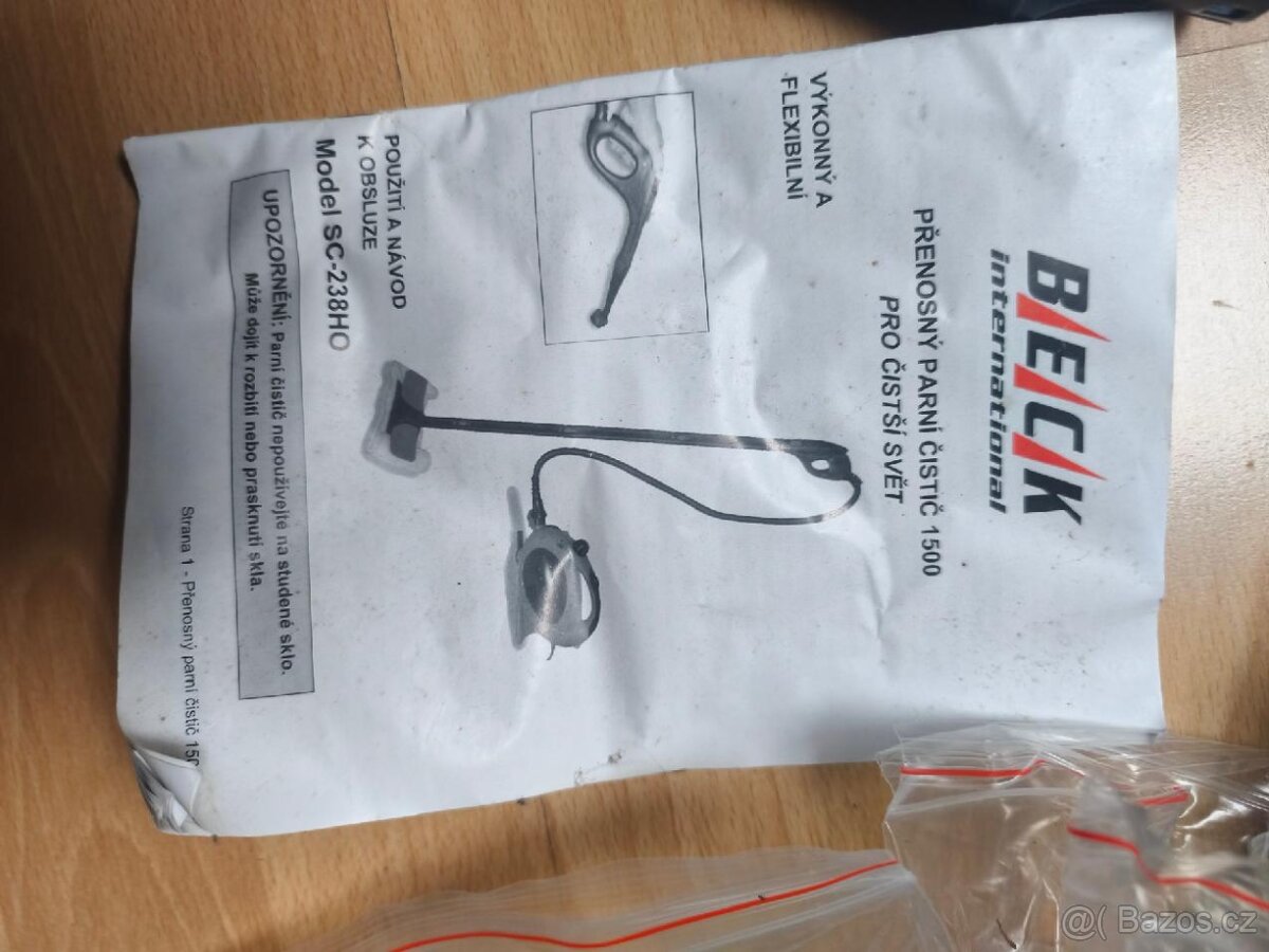 Přenosný parní čistič Beck s bohatým příslušenstvím - 5