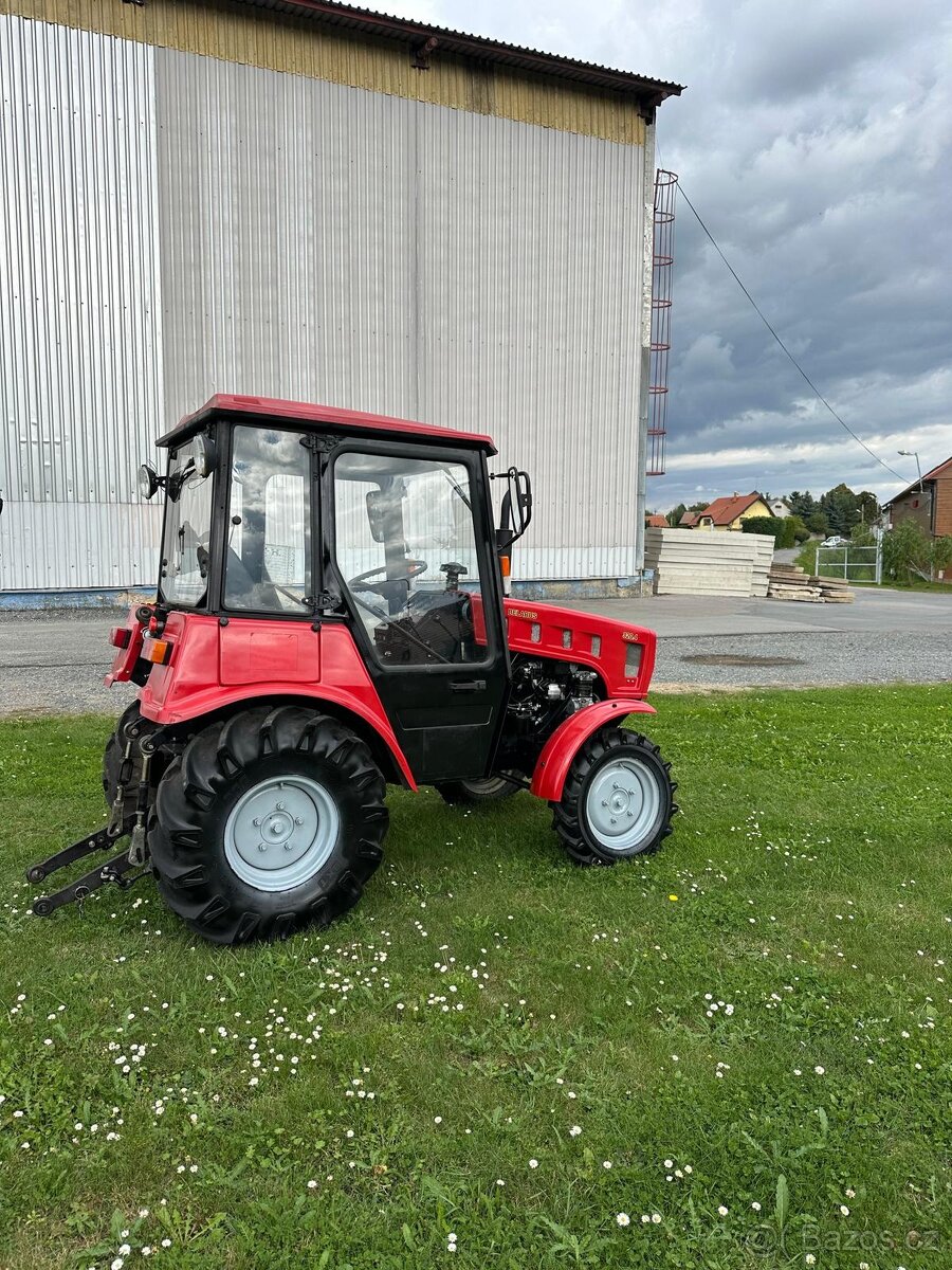 Traktor Belarus 320.4 - 5