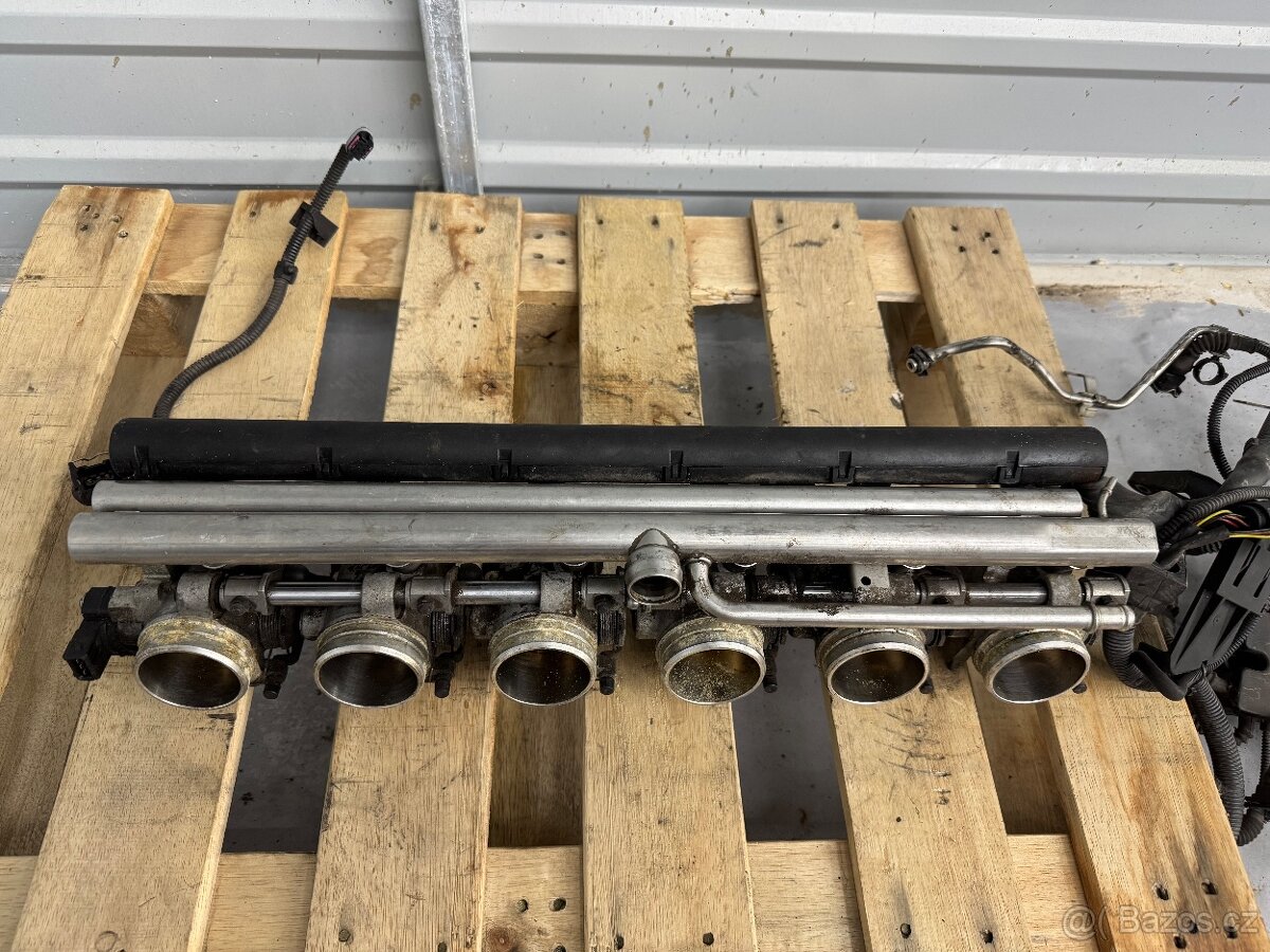 BMW E46 M3 motorové díly S54B32 - 5