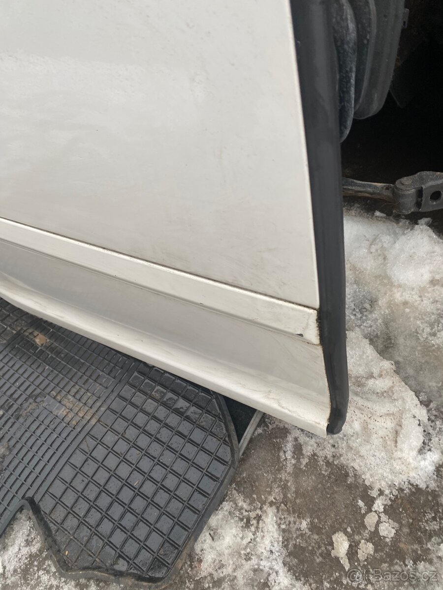 LF9E Škoda Octavia 2 dveře - 5