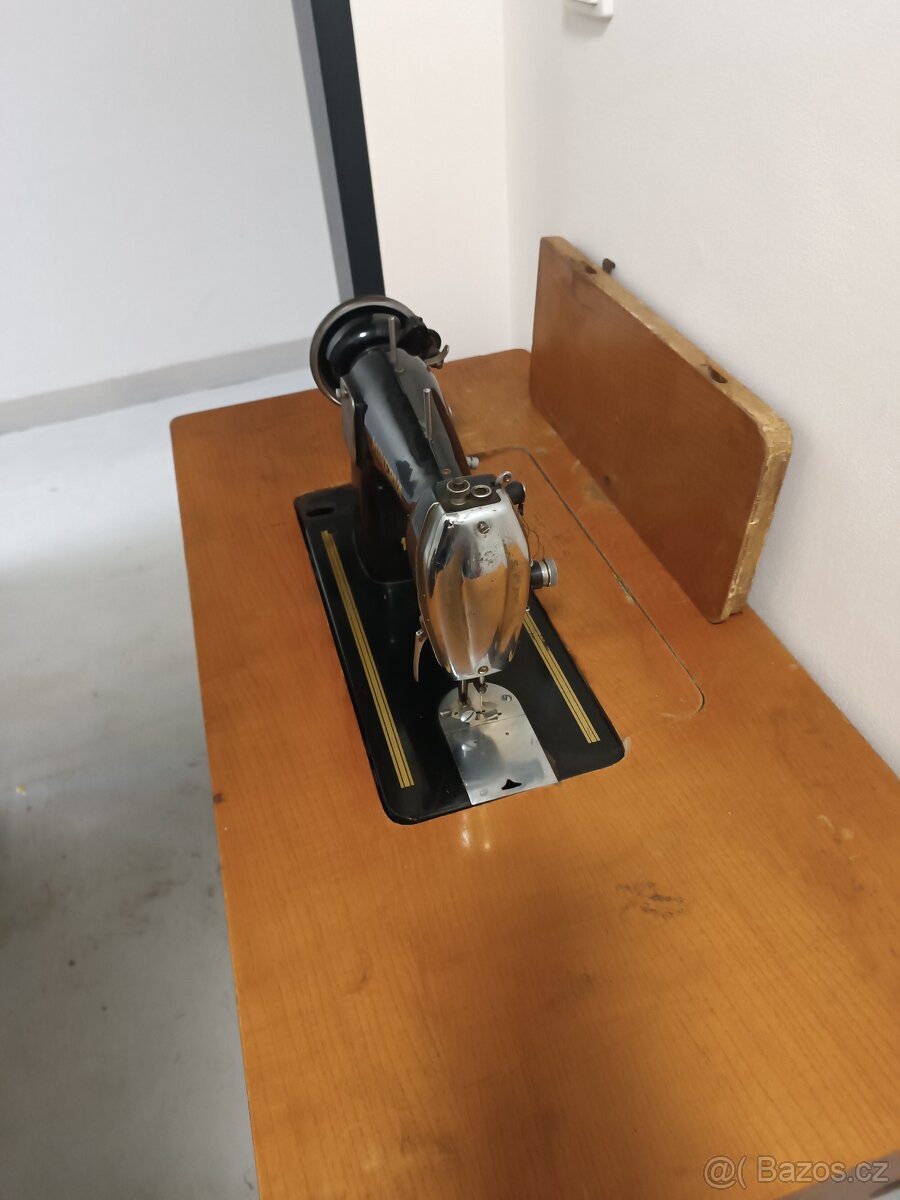 Šicí stroj Minerva - 5