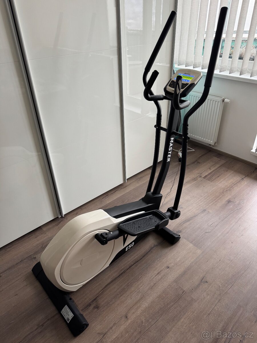 Master E50 – domácí eliptický trenažér 2021 – výborný stav - 5