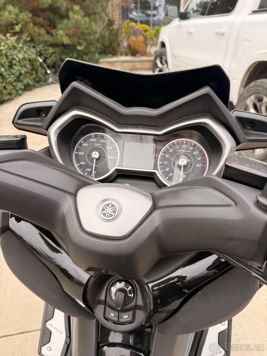 Yamaha X-max 125, Tech Max - 5