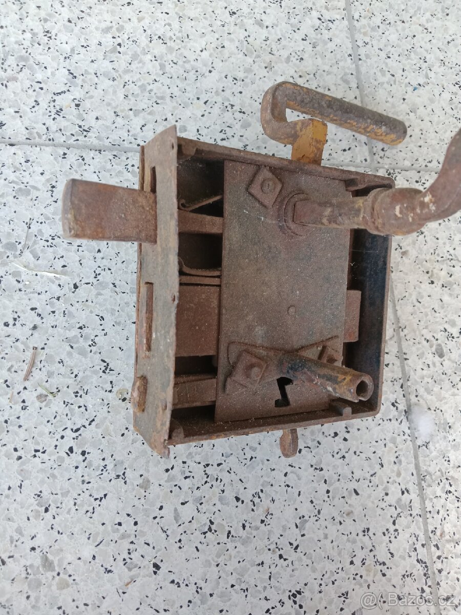 Dveřní kování - 5