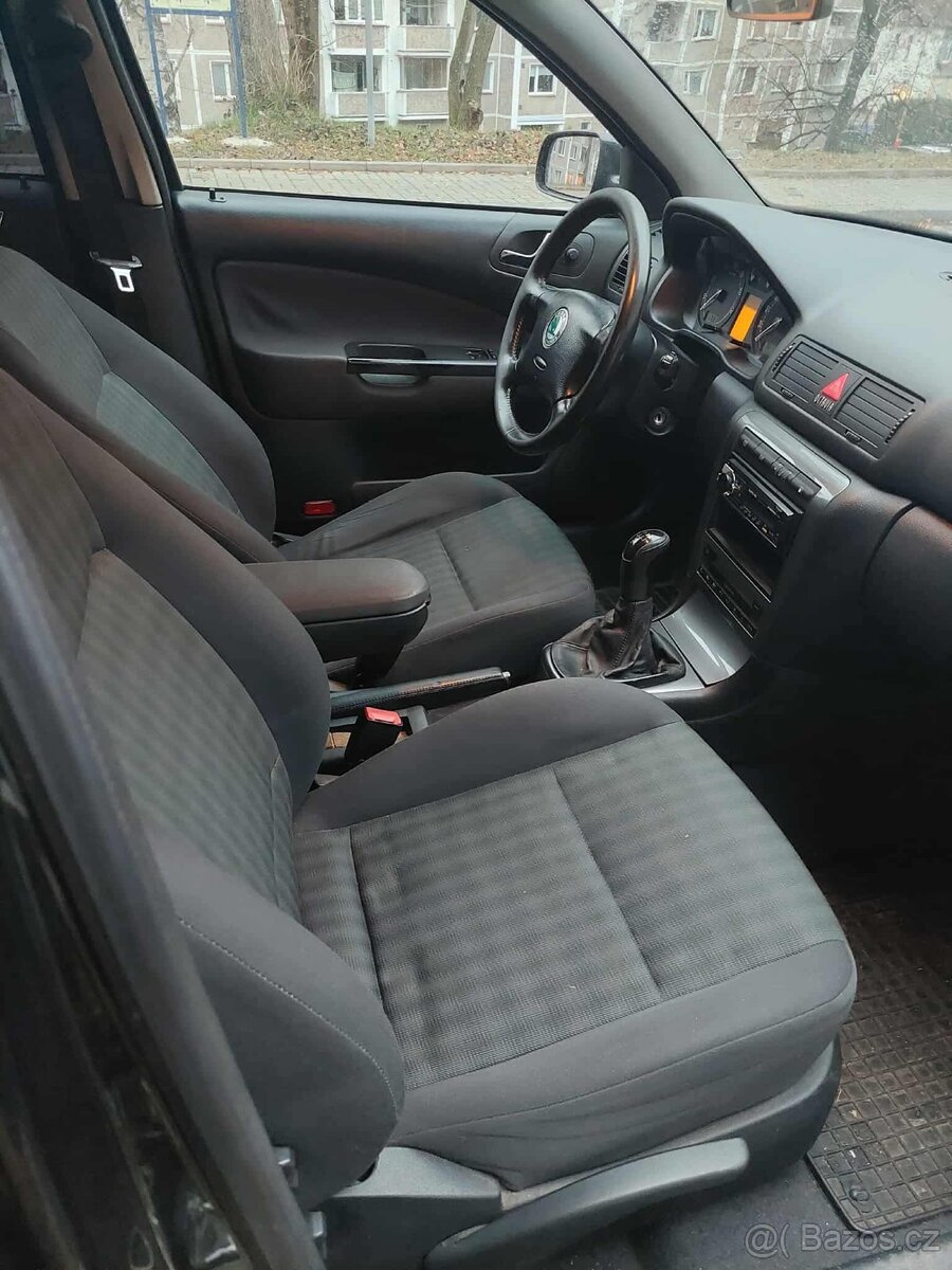 Octavia 1 1.6 mpi + LPG - 5