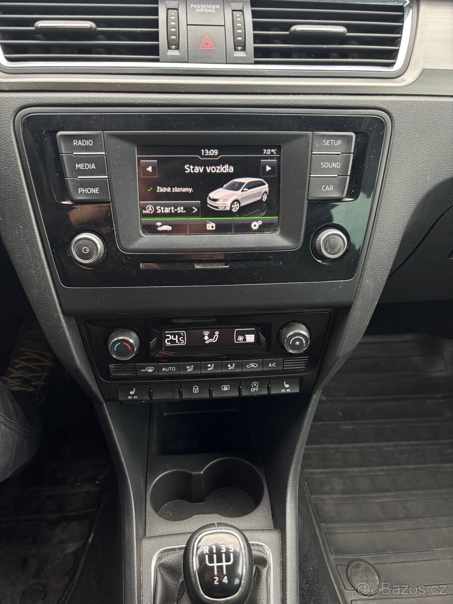 Prodám Škoda Rapid - 5