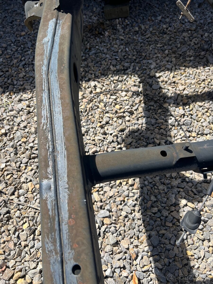 Volkswagen Amarok - 5