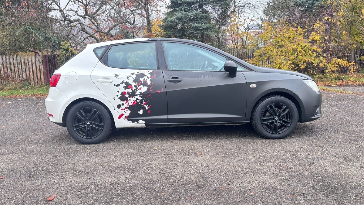 SEAT Ibiza 1,4i 16V rv 2013 - 5