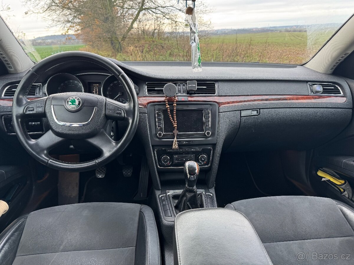Škoda Superb 2.0tdi 4x4 - 5